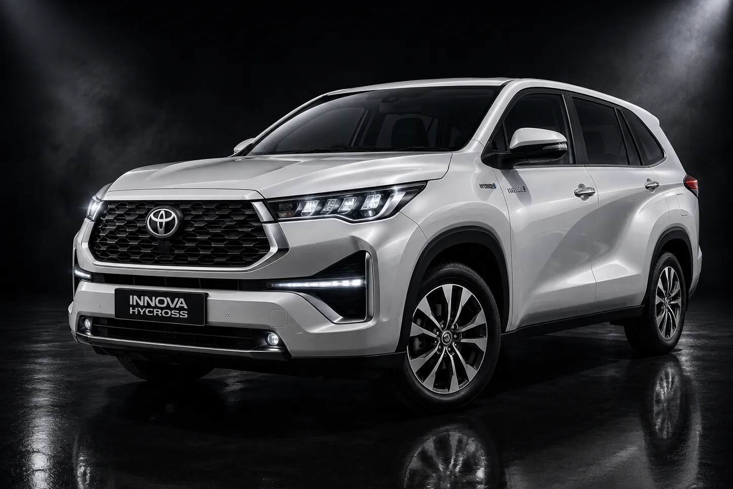 Toyota Innova Hycross